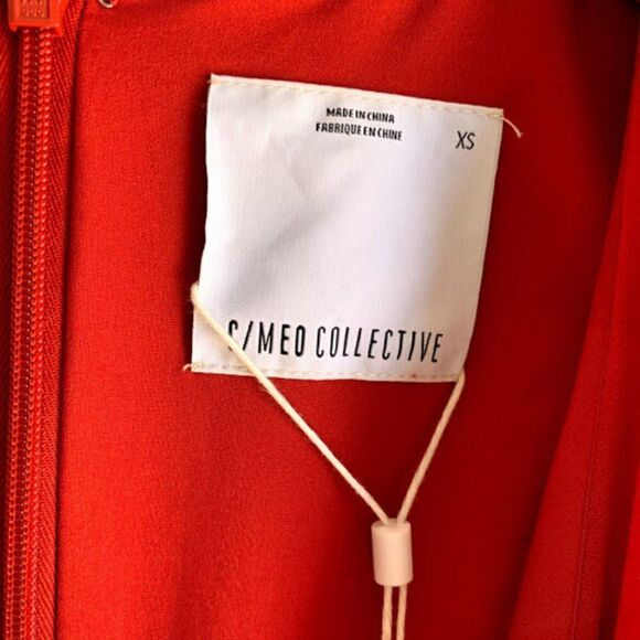 Kimono Wrap Red Gown - Picture 5 of 11